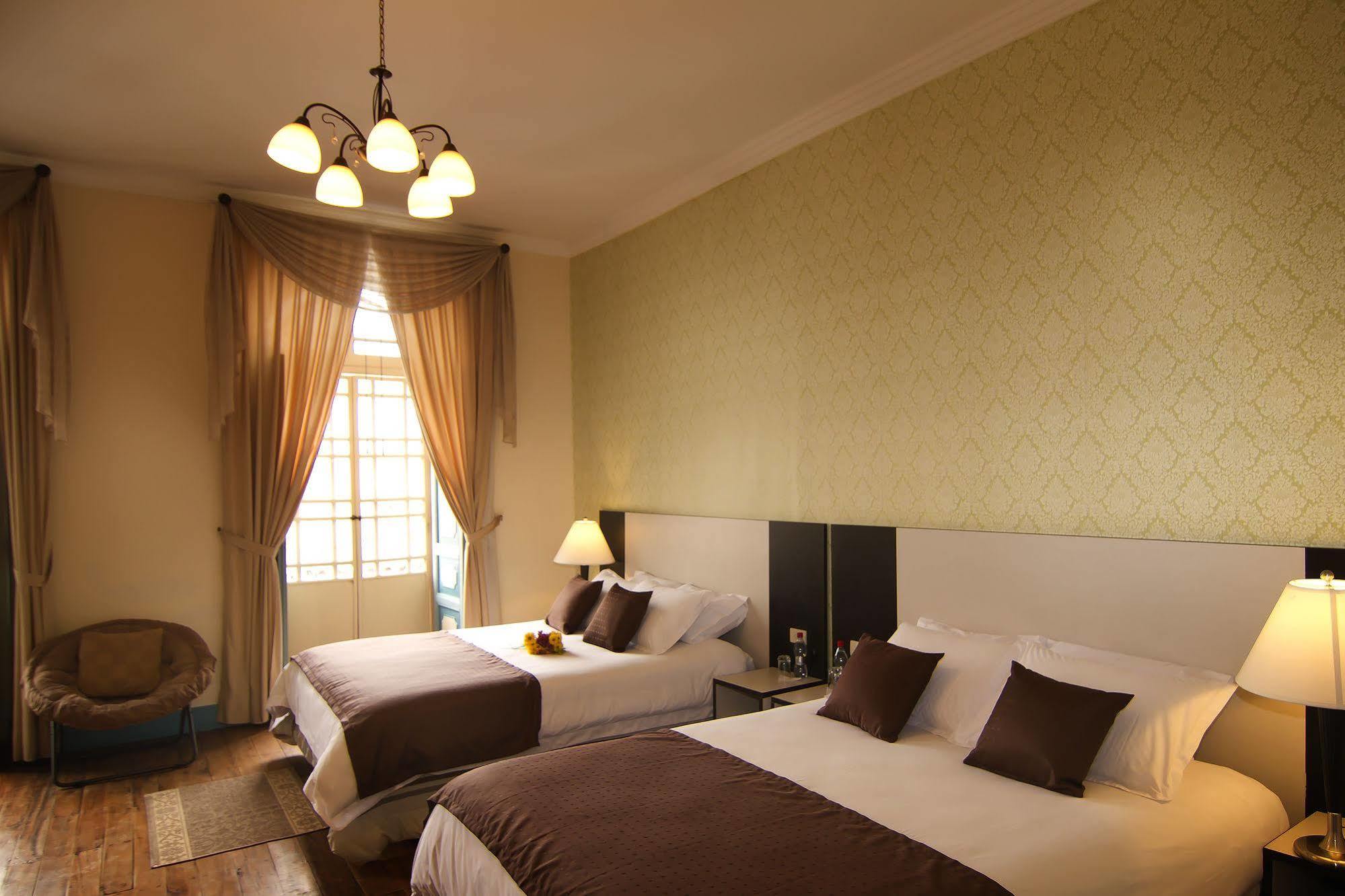 Del Parque Hotel & Suites Cuenca Eksteriør bilde